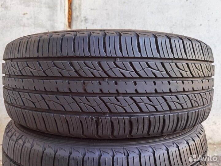 Kumho Crugen Premium KL33 235/60 R16 V