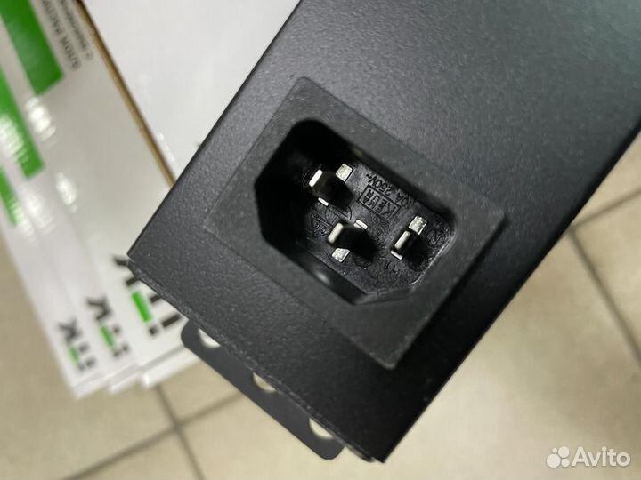 Блок розеток 19