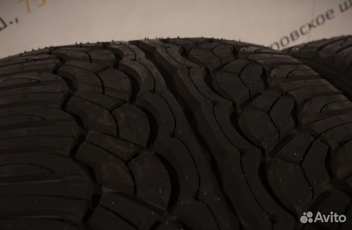 Yokohama Parada Spec-X 255/30 R22 94Y