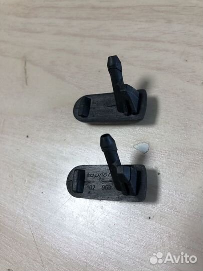 Форсунка омывателя лобового стекла VW, audi, seat