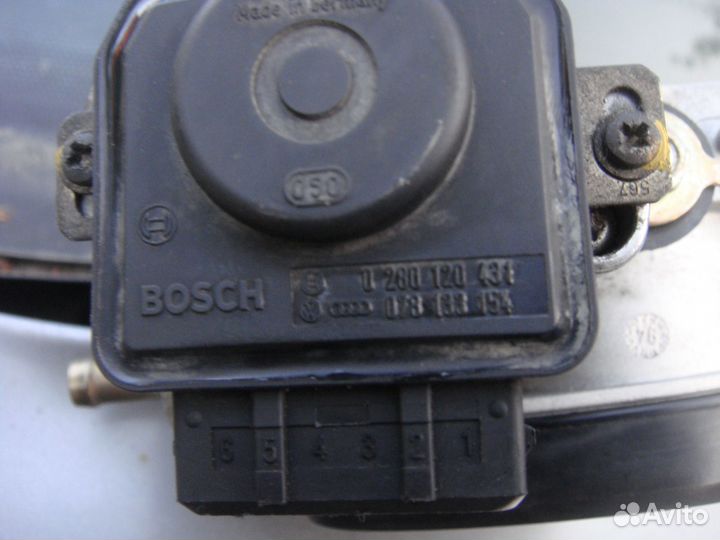 Дроссельная заслонка Audi 2.6 2.8 ABC AAH