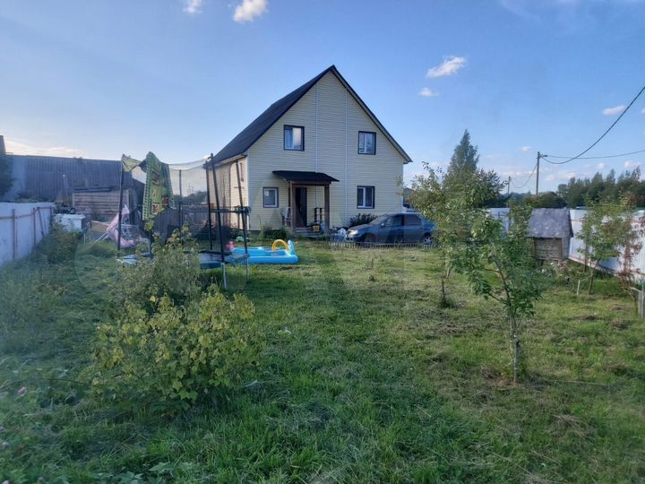 Дом 141,7 м² на участке 8,4 сот.