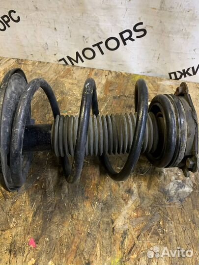 Стойка передняя правая Nissan Murano Z51