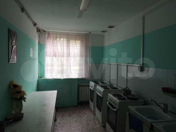 Комната 11 м² в 1-к., 1/2 эт.