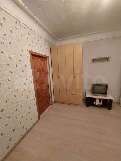 Комната 13 м² в 3-к., 2/4 эт.