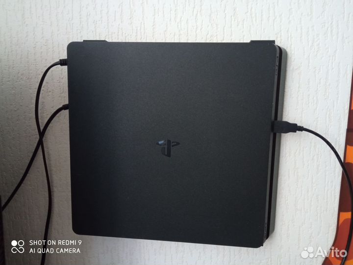 Sony PS4 slim