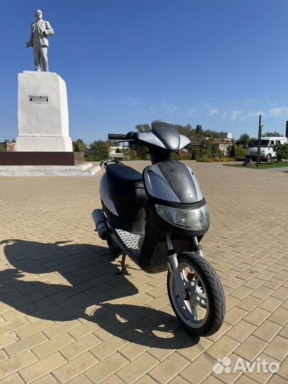 Скутер Stels Skif