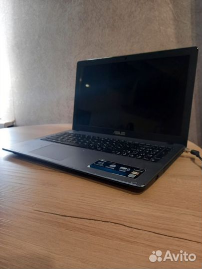 Ноутбук asus