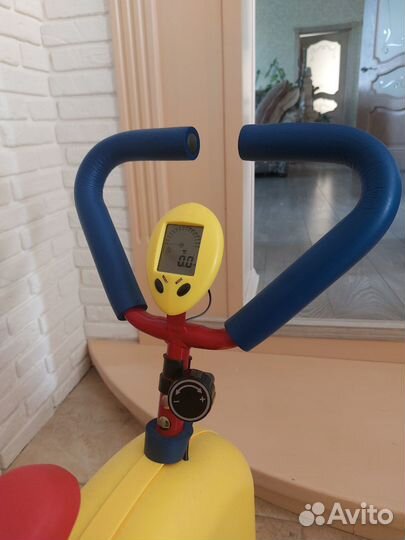 Велотренажёр детский moove and fun