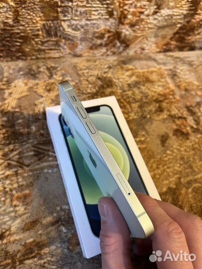 iPhone 12 mini, 64 ГБ