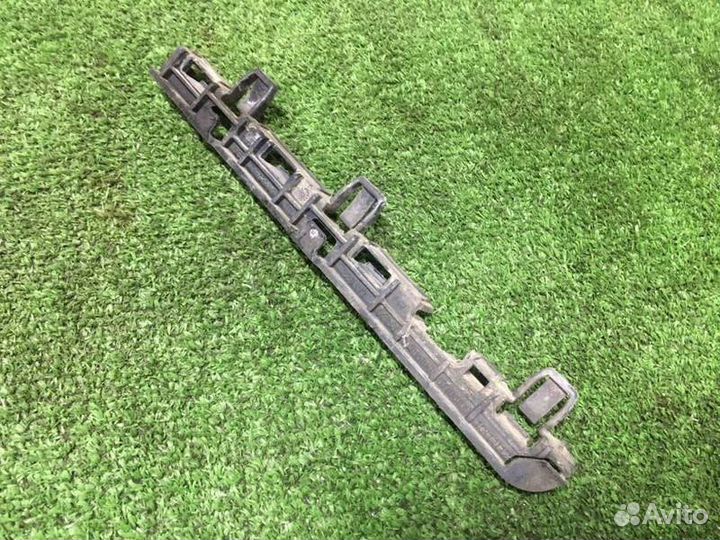 Кронштейн накладки порога левый Bmw 535I F10 N55