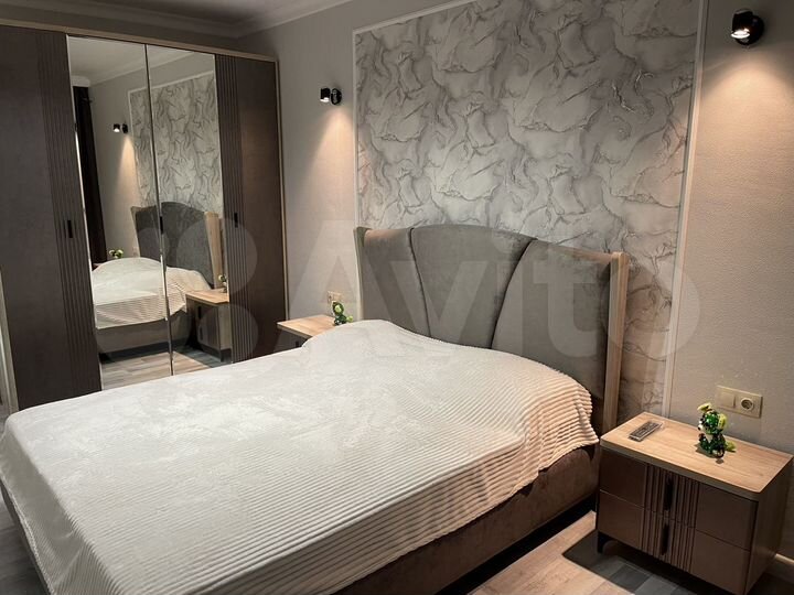 2-к. квартира, 60 м², 8/10 эт.