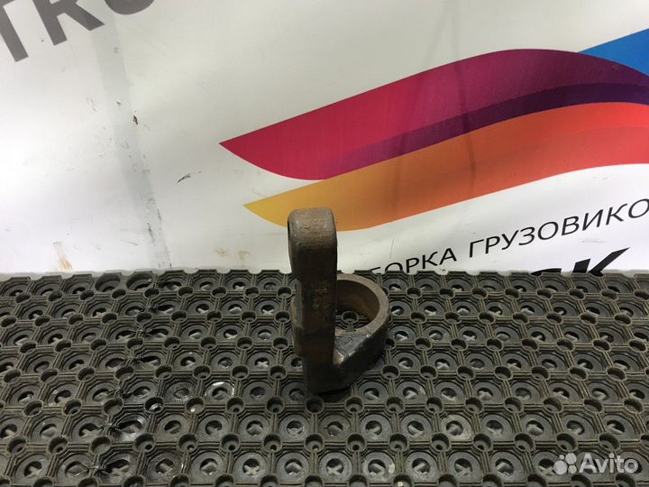 43082906094 Кронштейн стабилизатора правый