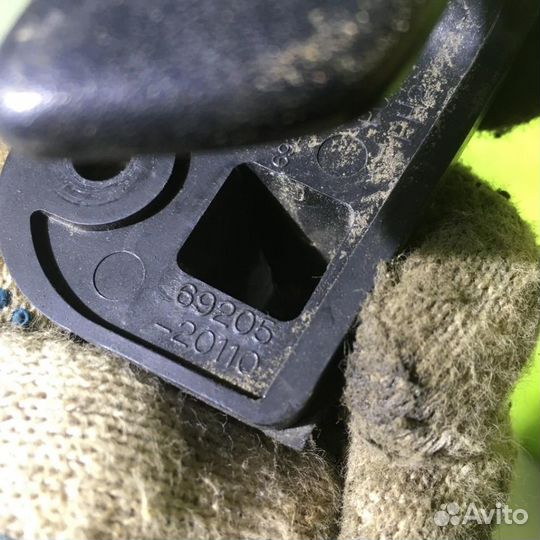 Ручка двери внутренняя правая Тойота Карина Е