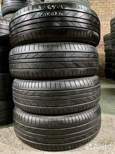 Yokohama BluEarth A34 215/65 R17