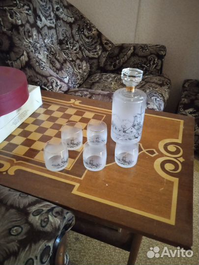 Набор графин и рюмки