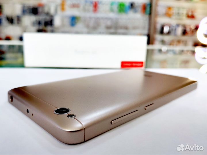 Телефон Xiaomi 4А