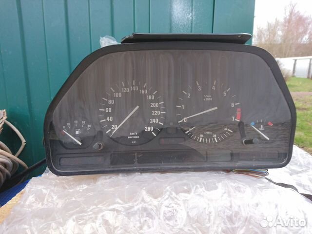 Запчасти на bmw е34