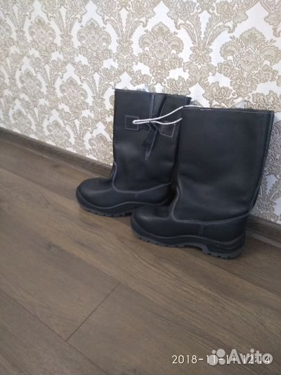 Сапоги рабочие, туфли рабочие