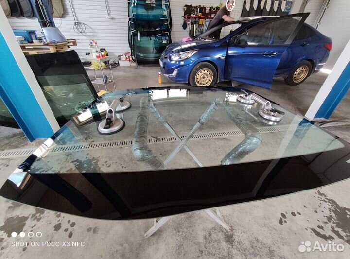 Лобовое стекло VW Transporter T4 (1990-2003)