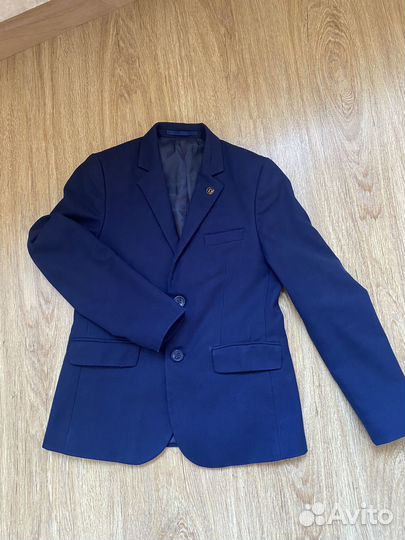 Пиджак школьный
