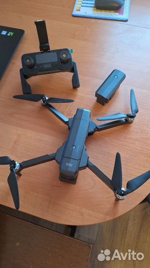 Квадрокоптер с камерой sjrc F11S 4К Pro