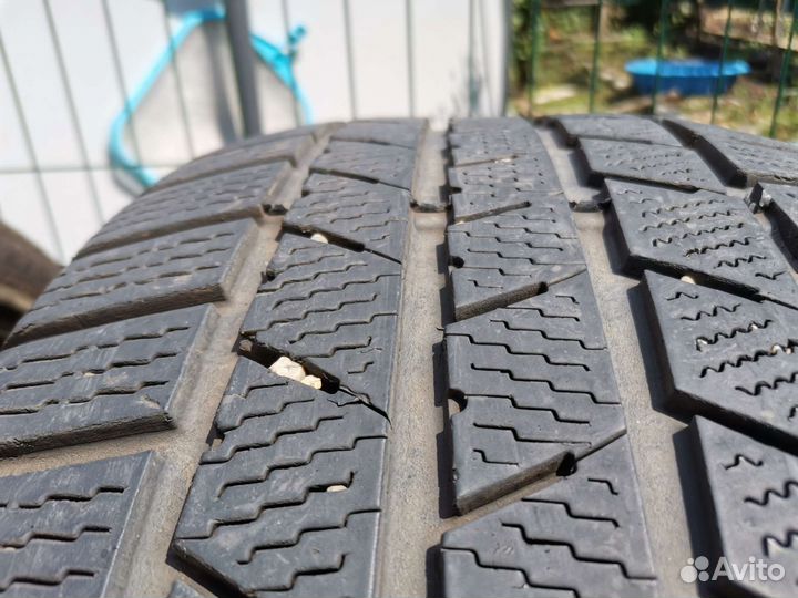 Continental ContiCrossContact Winter 275/40 R22