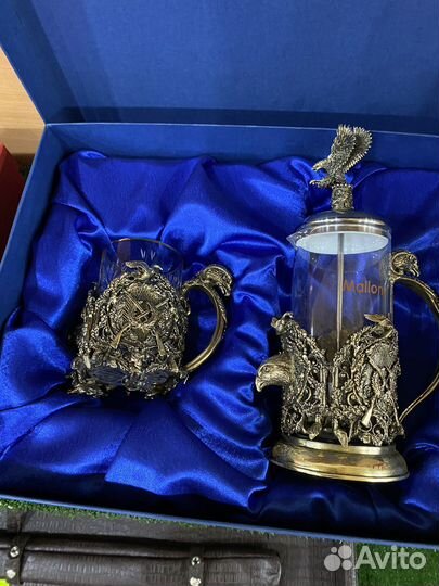 Рюмки, бокалы, пивные кружки, коньячные бокалы