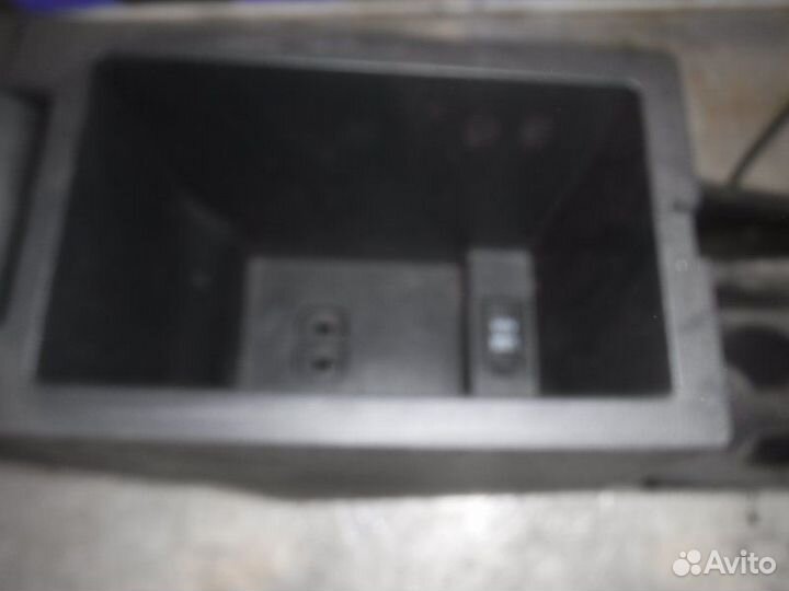 Консоль между сидений Lifan Solano 2 1.5 2016