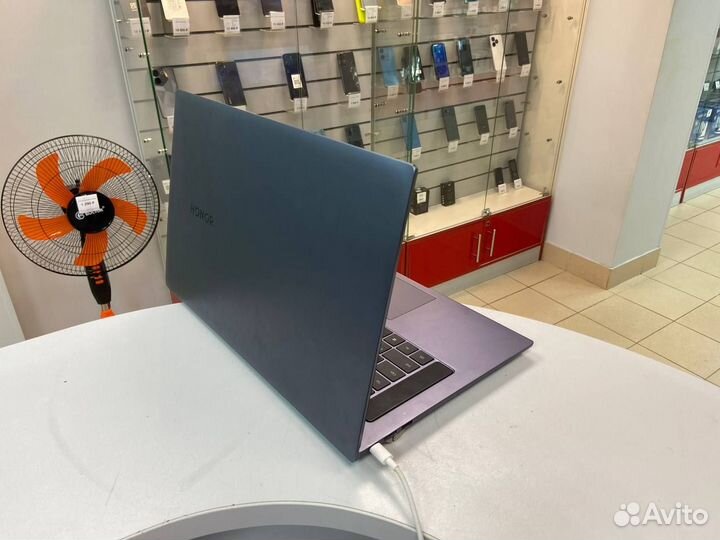 Ил1 Ноутбук Honor MagicBook Pro