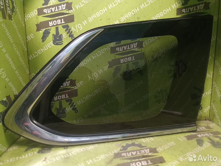 Стекло кузовное глухое правое Mitsubishi Outlander
