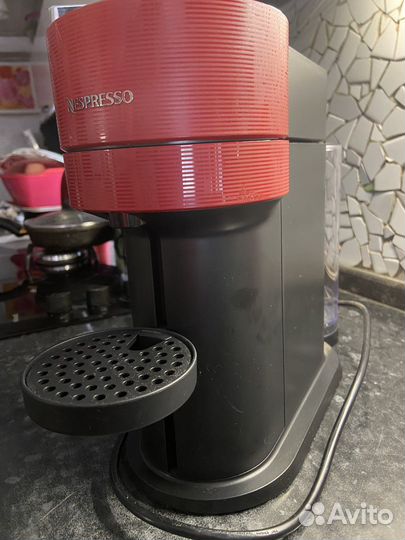 Кофеварка, кофемашина капсульная состояние новой