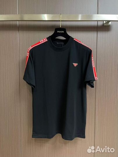 Костюм мужской с шортами