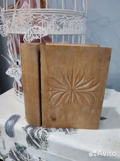 Старинная шкатулка книга