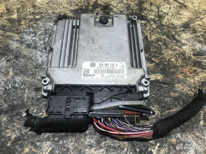 Эбу двигателя Volkswagen Passat B6 BWA 2.0