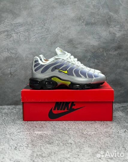 Nike Air Max Plus Obsidian Opti Yellow