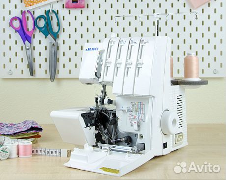 Оверлок Juki B 850N 8 программ 4-3х ниточные швы