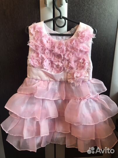 Нарядное платье для девочки 110