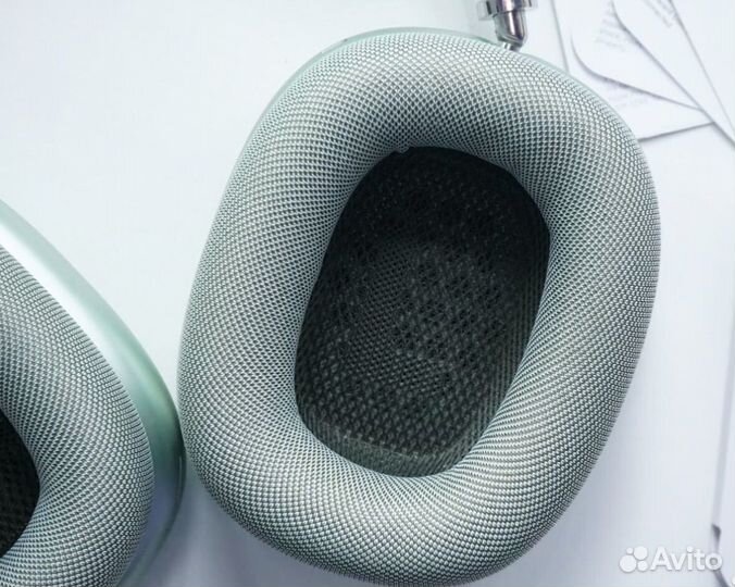 Наушники Air Pods Max зеленые новинка