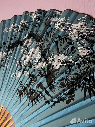 Веер настенный