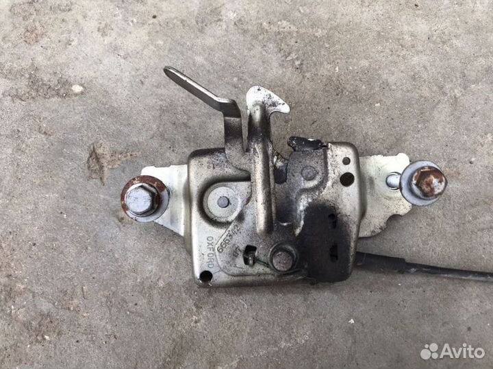 Замок капота Renault Clio 3