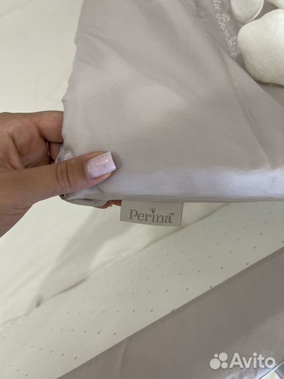 Детская кроватка с маятником и ящиком