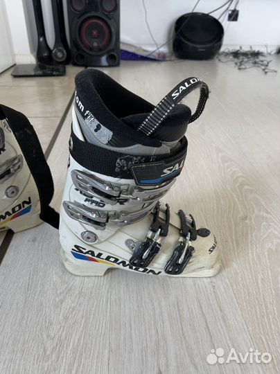 Горнолыжные ботинки детские 23