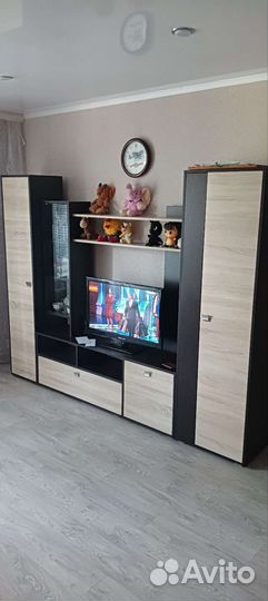 Стенка в гостиную бу