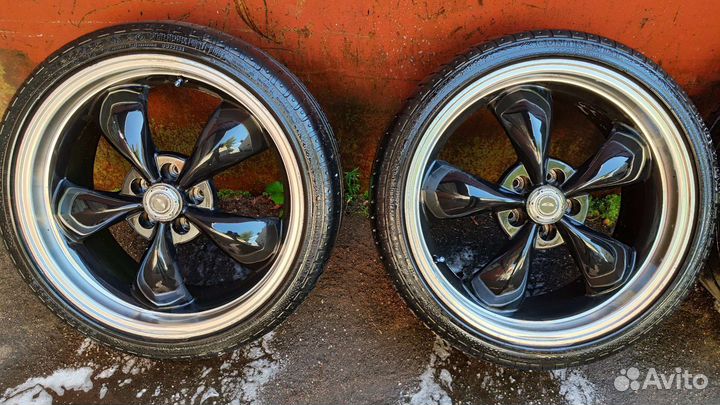 Разноширокие колеса Ford Mustang R20