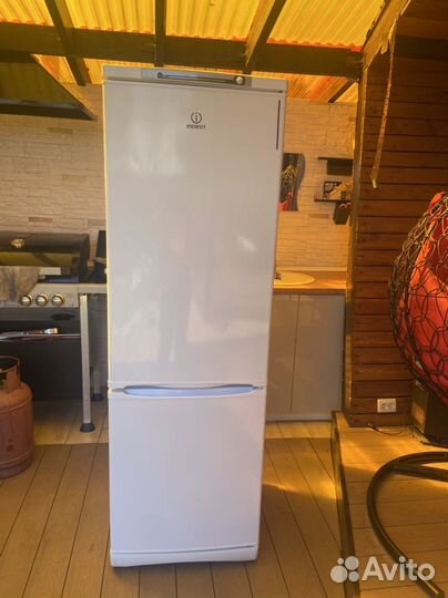 Холодильник indesit sb185.027