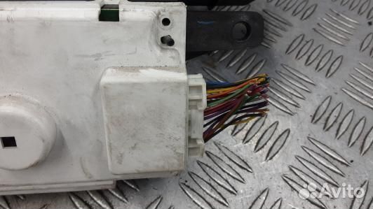 Щиток приборов toyota prius XW20 (GBG01IT01)