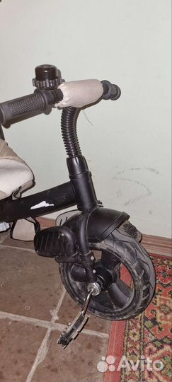 Детский трехколесный велосипед коляска