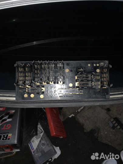 Блок предохранителей audi 80