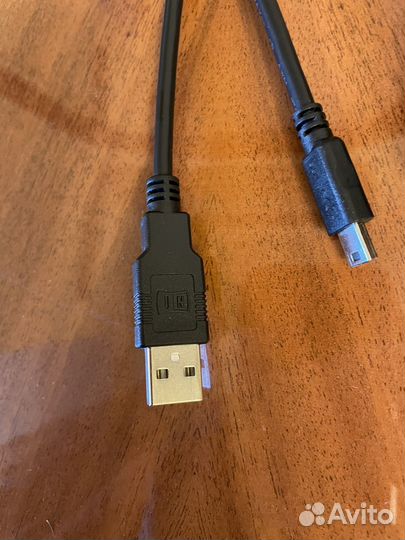 Звуковая USB карта traktor audio 2 MK2